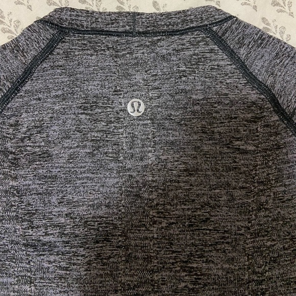 Lululemon Swiftly Tech Short Sleeve - Picture 5 of 5